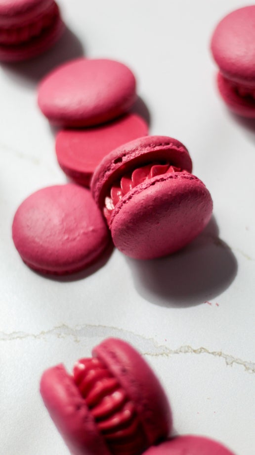 Macaron singles